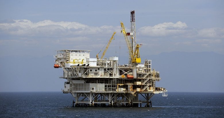 Αυξάνονται οι τιμές του πετρελαίου λόγω της έντασης στη Μέση Ανατολή