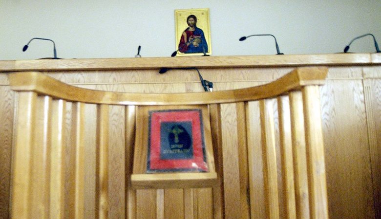 Αναβλήθηκε η δίκη του 87χρονου κατηγορούμενου για εμπρησμό στον Άγιο Στέφανο