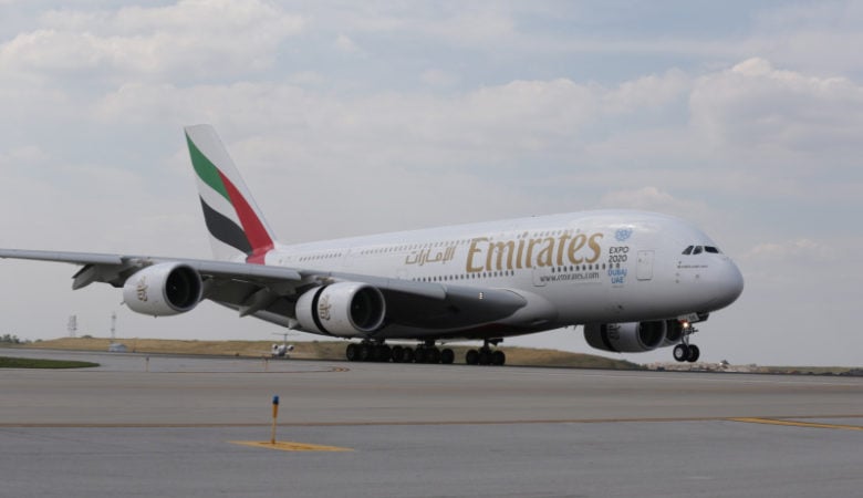 Έλληνες πιλότους αναζητά η Emirates