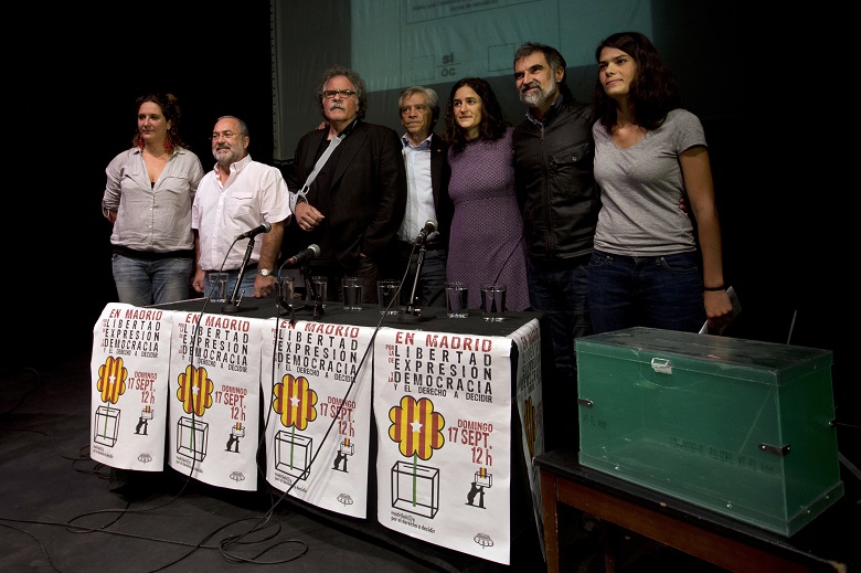 Οι αυτονομιστές της Καταλονίας κατεβαίνουν στις εκλογές του Δεκεμβρίου