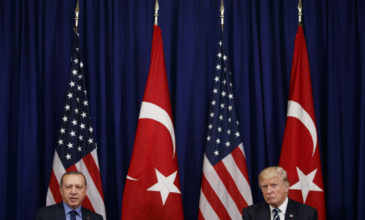Στο κόκκινο οι σχέσεις Τουρκίας – ΗΠΑ, πριν την επίσκεψη Τίλερσον
