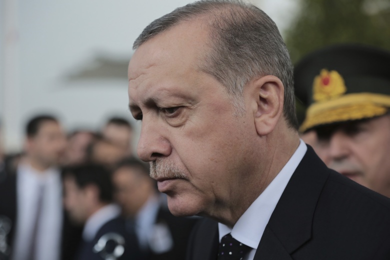Πρωτοβουλία Ερντογάν για αποκλιμάκωση της διπλωματικής κρίσης