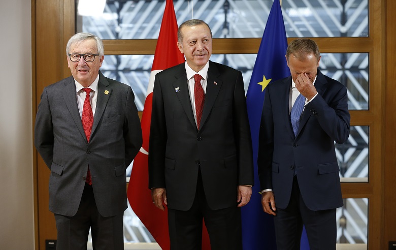 Τι απαντά η ΕΕ στον Ερντογάν που νιώθει «ζητιάνος της ΕΕ»