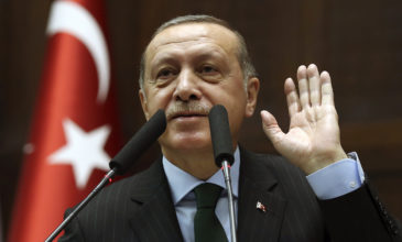 Ο Ερντογάν κάλεσε τον Βούτσιτς να επισκεφθεί την Τουρκία