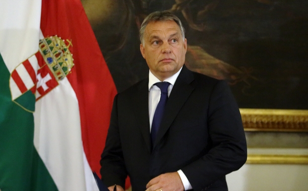 Ουγγαρία: Ο Όρμπαν υπέγραψε διάταγμα που επιτρέπει την ανάπτυξη στρατευμάτων του ΝΑΤΟ