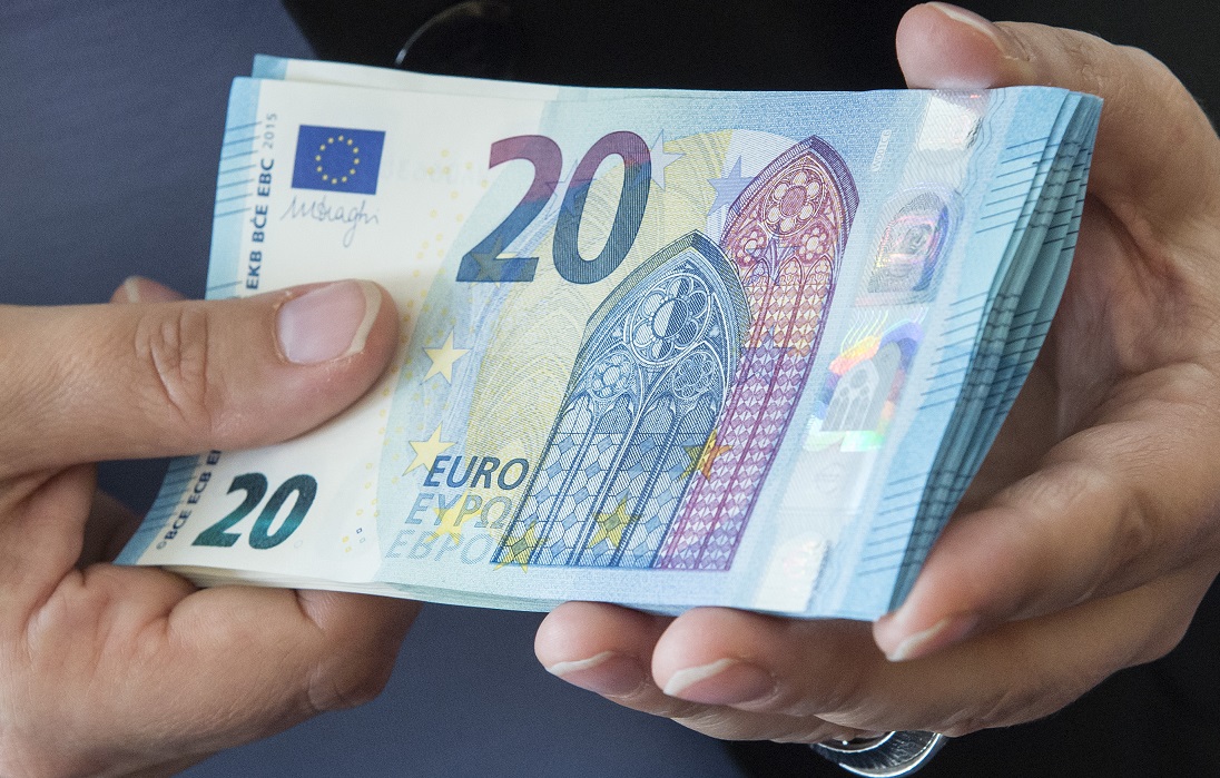 Ποιοι φορείς μπορούν να παίρνουν δάνεια έως 25.000 ευρώ από το ΕΤΕΑΝ