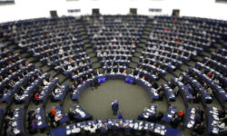 Στις 21:15 η πρώτη εκτίμηση της νέας σύνθεσης του Ευρωπαϊκού Κοινοβουλίου