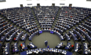 FAZ: Προς πανευρωπαϊκή λίστα στις ερχόμενες ευρωεκλογές