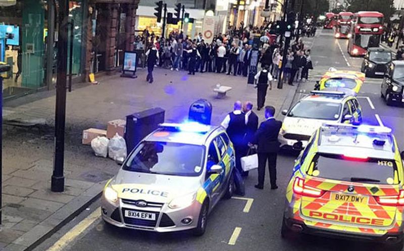 Πανικός στο Λονδίνο από έκρηξη στην Oxford Street