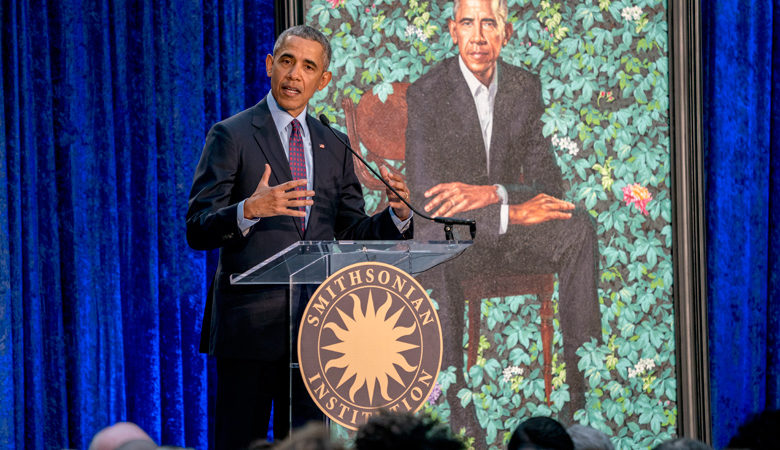 «Έχω μεγάλα αυτιά» το παράπονο του Ομπάμα για το πορτραίτο του