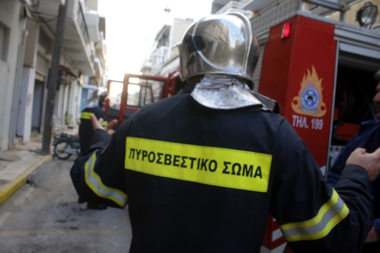 Έβαλαν βόμβα σε πολυκατοικία στη Θεσσαλονίκη!