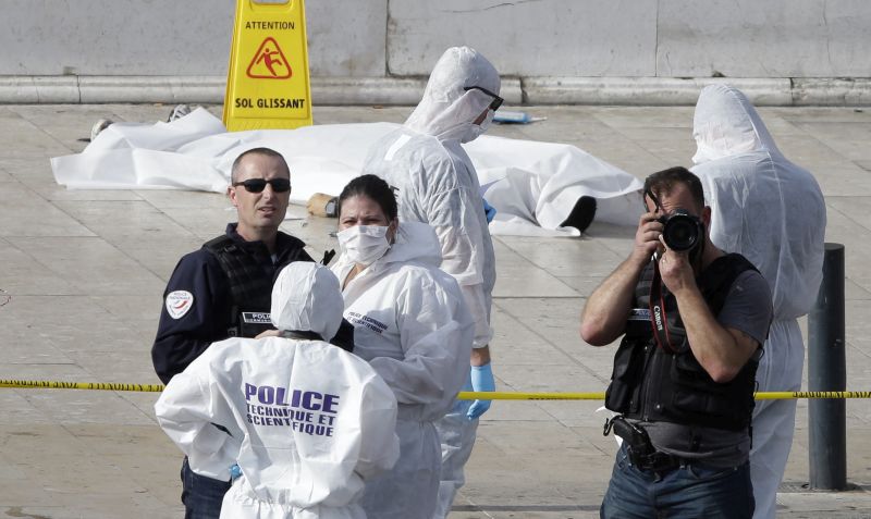 Σεσημασμένος ο δράστης που μαχαίρωσε δύο νέες γυναίκες στη Μασσαλία