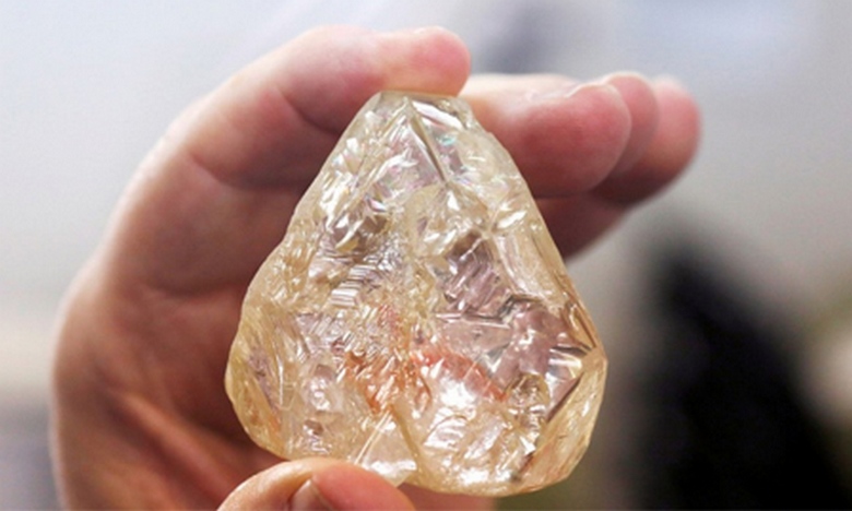 Ένα από τα μεγαλύτερα διαμάντια όλων των εποχών βρέθηκε στη Σιέρα Λεόνε