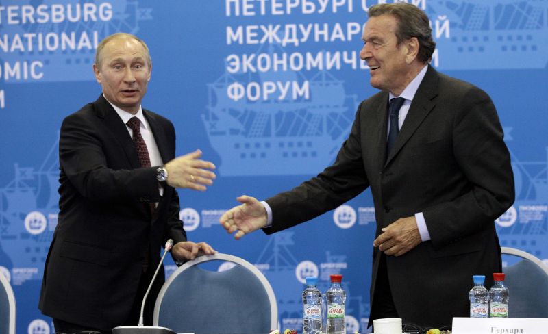 Ο Πούτιν θέλει τον Γκέρχαρντ Σρέντερ στο διοικητικό συμβούλιο της Rosneft