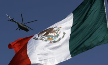 Συντριβή στρατιωτικού ελικοπτέρου μετά τα Ρίχτερ στο Μεξικό