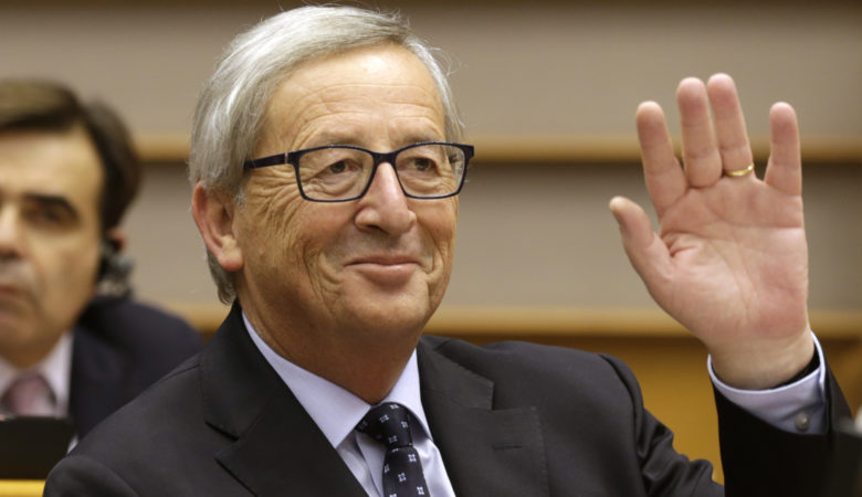 Γιούνκερ: Ναι σε υπουργό οικονομικών της ΕΕ και Ευρωπαϊκό Νομισματικό Ταμείο