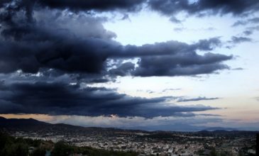 Πτώση της θερμοκρασίας και βροχές σε όλη την Ελλάδα