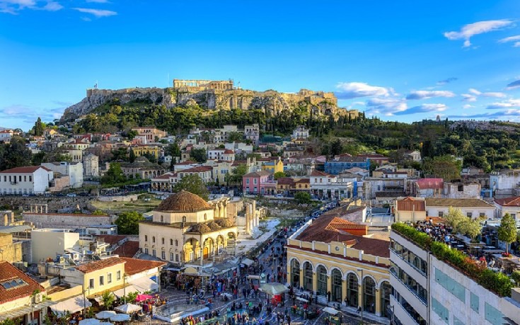 Νέα ζωή σε ερειπωμένα κτίρια στο κέντρο της Αθήνας