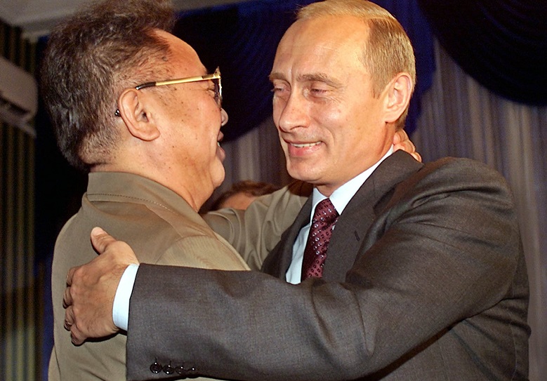 Πούτιν: Ο Κιμ Γιονγκ Ιλ  μου είχε πει μυστικά ότι έχει ατομική βόμβα