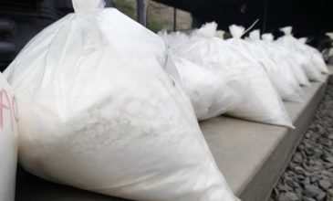 Εντόπισαν πλοίο με 5.800 κιλά κοκαΐνης στην Ισπανία