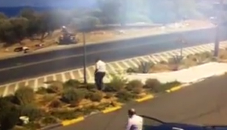 Τρομακτικό ατύχημα στην Κρήτη – «Γουρούνα» καρφώθηκε σε στύλο