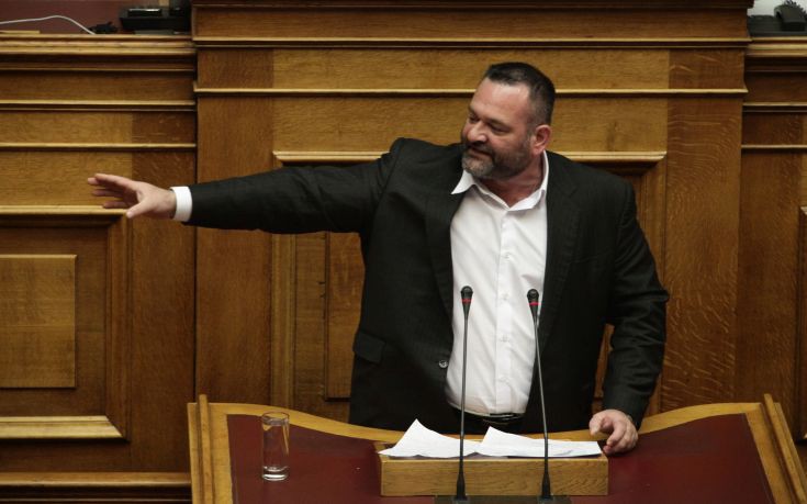 Γιάννης Λαγός στη Βουλή: Ελλάς, Ελλήνων, Χριστιανών!