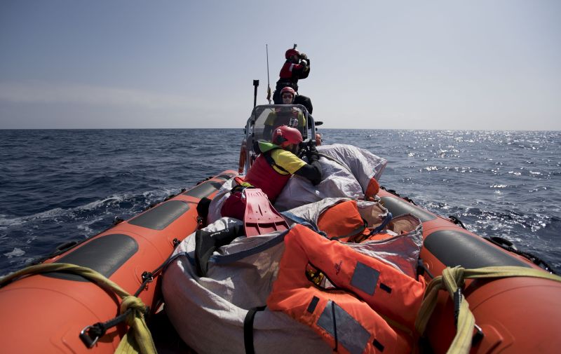 Τρεις νεκροί σε ναυάγιο με πρόσφυγες και μετανάστες στη Καλόλιμνο