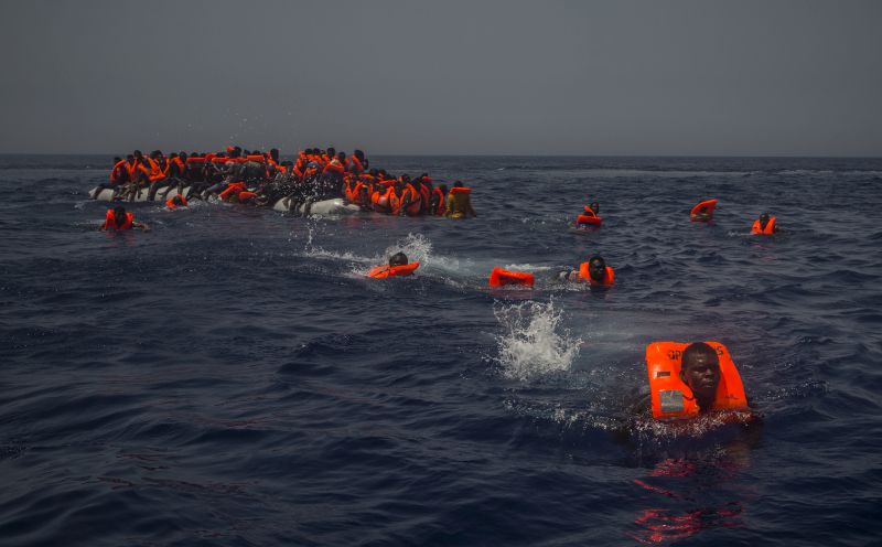 Ναυάγιο με σκάφος μεταναστών στη Λιβύη