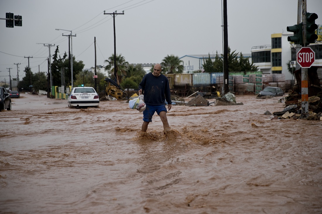 Κινδυνεύουν άλλες 8 περιοχές της Αττικής από τις πλημμύρες και τη λάσπη