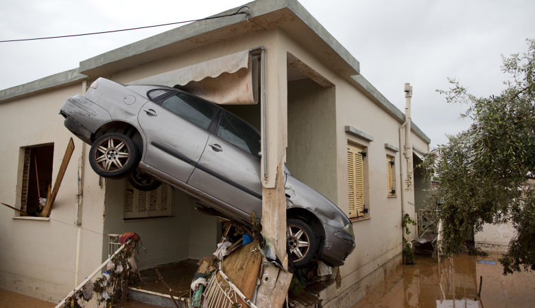 Τι ποσό αποζημίωσης δικαιούνται ανά τετραγωνικό όσοι έχασαν σπίτια στις πλημμύρες