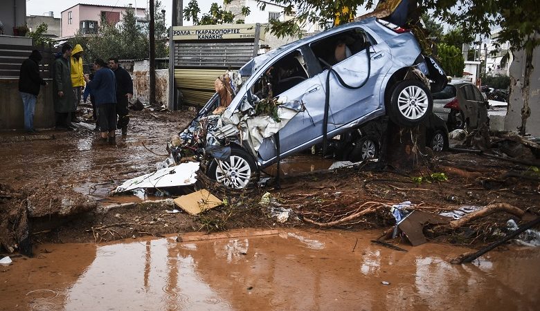 Σκουρλέτης: Θα αποζημιωθούν οι πληγέντες από τις φονικές πλημμύρες