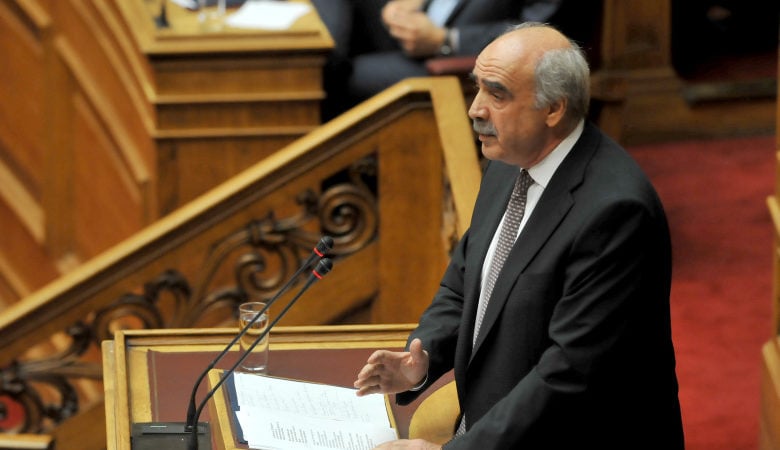 Εκτός της Επιτροπής Αναθεώρησης του Συντάγματος ο Μεϊμαράκης