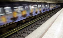 Αποκαλύψεις για βαλίτσες με μίζες για έργα στο Μετρό την περίοδο 2003-2007