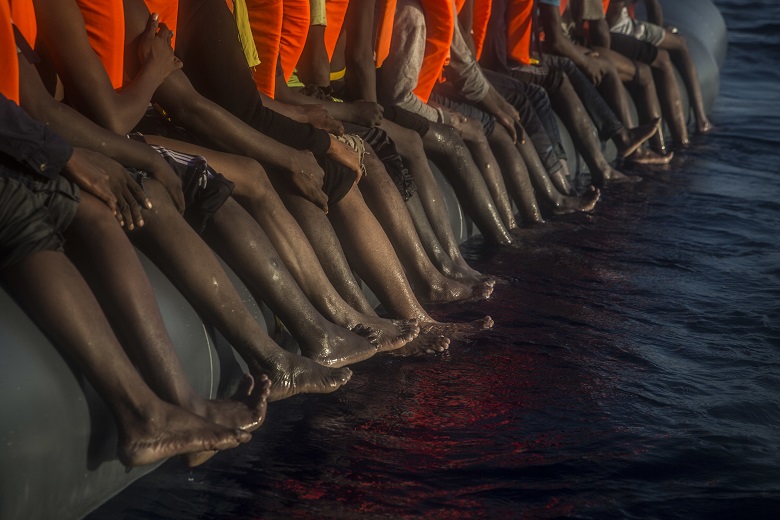 Κατασχέθηκε στην Ιταλία πλοίο ΜΚΟ που διέσωσε 218 μετανάστες