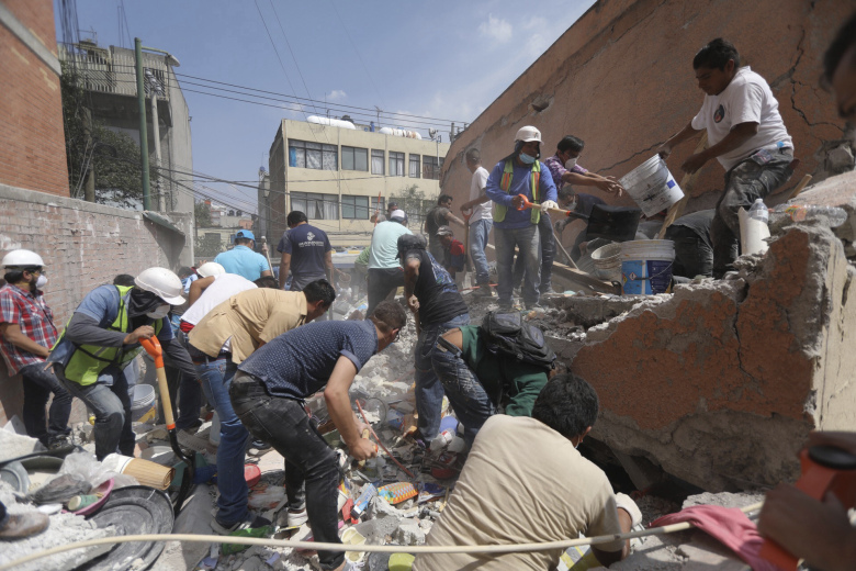 Τουλάχιστον 21 παιδιά σκοτώθηκαν από τον φονικό σεισμό στο Μεξικό