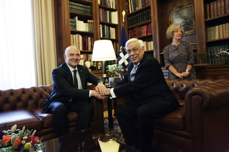 Παυλόπουλος σε Μοσκοβισί: Θα τηρήσουμε στο ακέραιο ό,τι συμφωνήσαμε Παυλόπουλος σε Μοσκοβισί: Θα τηρήσουμε στο ακέραιο ό,τι συμφωνήσαμε