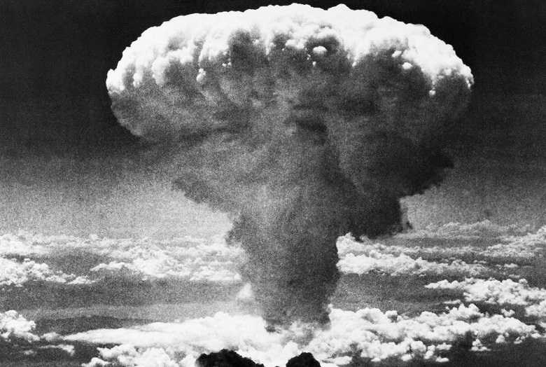 Η Ιαπωνία θυμάται το Ναγκασάκι αλλά δεν καταργεί τα πυρηνικά