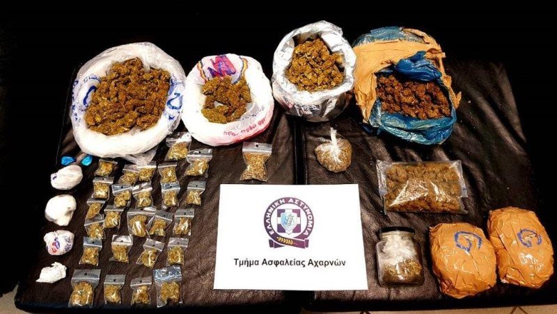 Εξαρθρώθηκε κύκλωμα ναρκωτικών που είχε «εισβάλει» σε σχολεία