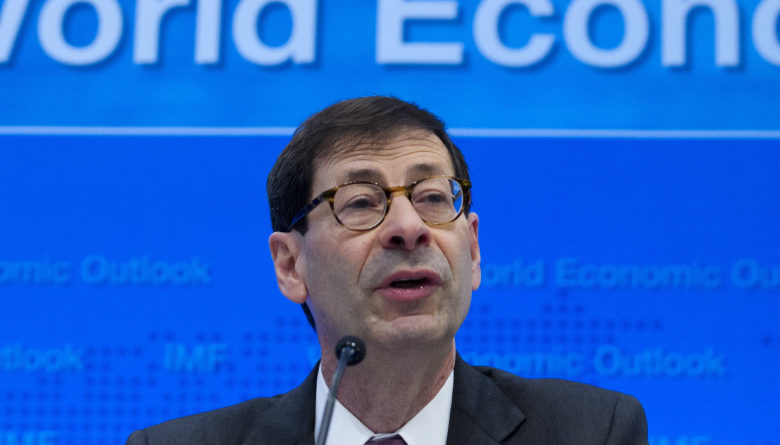 ΔΝΤ: Περιμένουμε ακόμα να γίνει βιώσιμο το ελληνικό χρέος