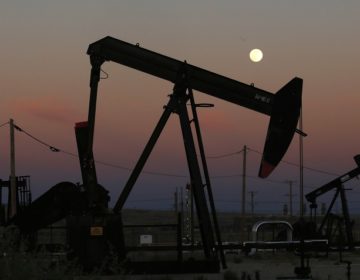 Αυξήθηκε η τιμή του πετρελαίου μετά την επίθεση του Ισραήλ στο Ιράν