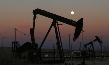 Η απόφαση Τραμπ για το Ιράν εκτόξευσε την τιμή του πετρελαίου