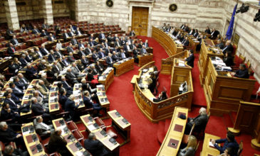 Πέρασε με τις ψήφους ΣΥΡΙΖΑ-ΑΝΕΛ το νομοσχέδιο Γαβρόγλου