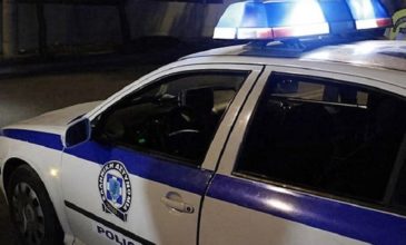 Σύγκρουση ΙΧ με περιπολικό στη Νίκαια – Τραυματίστηκε ελαφρά ένας αστυνομικός