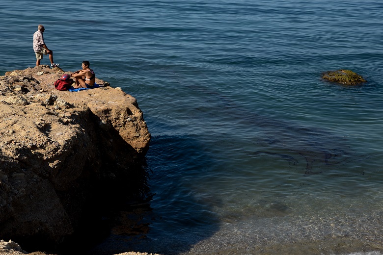 Σε ποιες παραλίες απαγορεύει την κολύμβηση το υπουργείο Υγείας