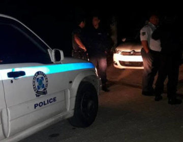 Χτύπησαν και έκλεψαν 56χρονο στη μέση του δρόμου