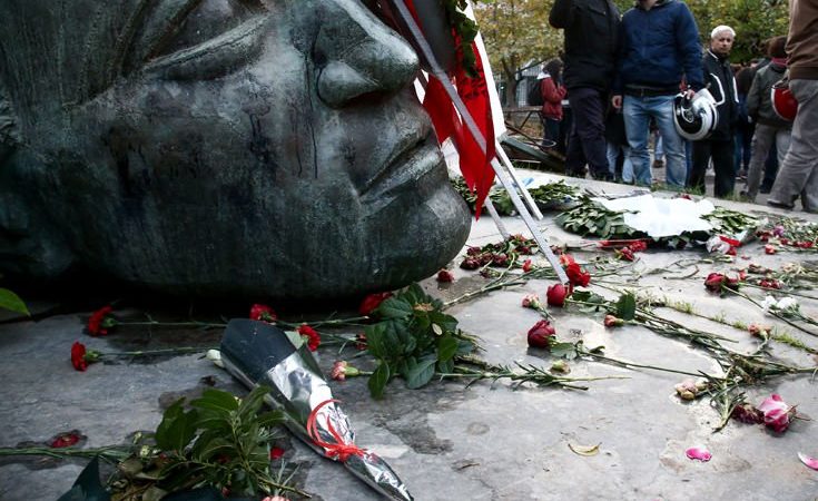 Πορεία του Πολυτεχνείου και εκδηλώσεις κλείνουν το Κέντρο της Αθήνας