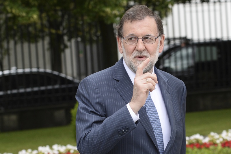 Η Μαδρίτη μεθοδεύει τον έλεγχο των οικονομικών της Καταλωνίας