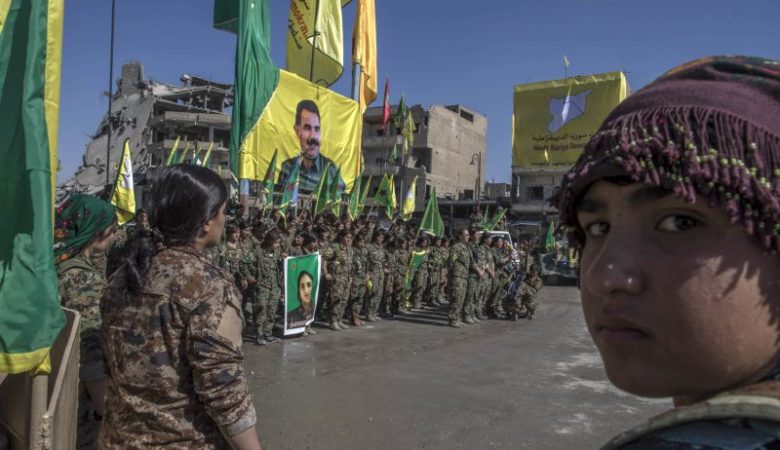 Ερντογάν: Θα στραγγαλίσουμε τον «τρομοκρατικό στρατό» ΗΠΑ – Κούρδων