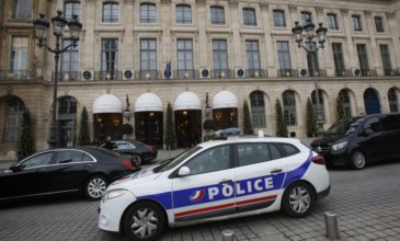 Σοκ στη Γαλλία: Αστυνομικοί χτύπησαν 30χρονο τουλάχιστον 10 φορές με τέιζερ και τον σκότωσαν