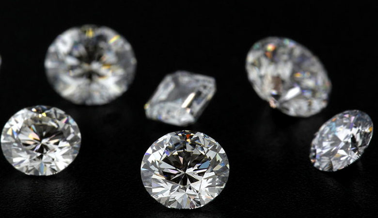 Εντοπίστηκαν κλεμμένα διαμάντια αξίας 3 εκατομμυρίων δολαρίων
